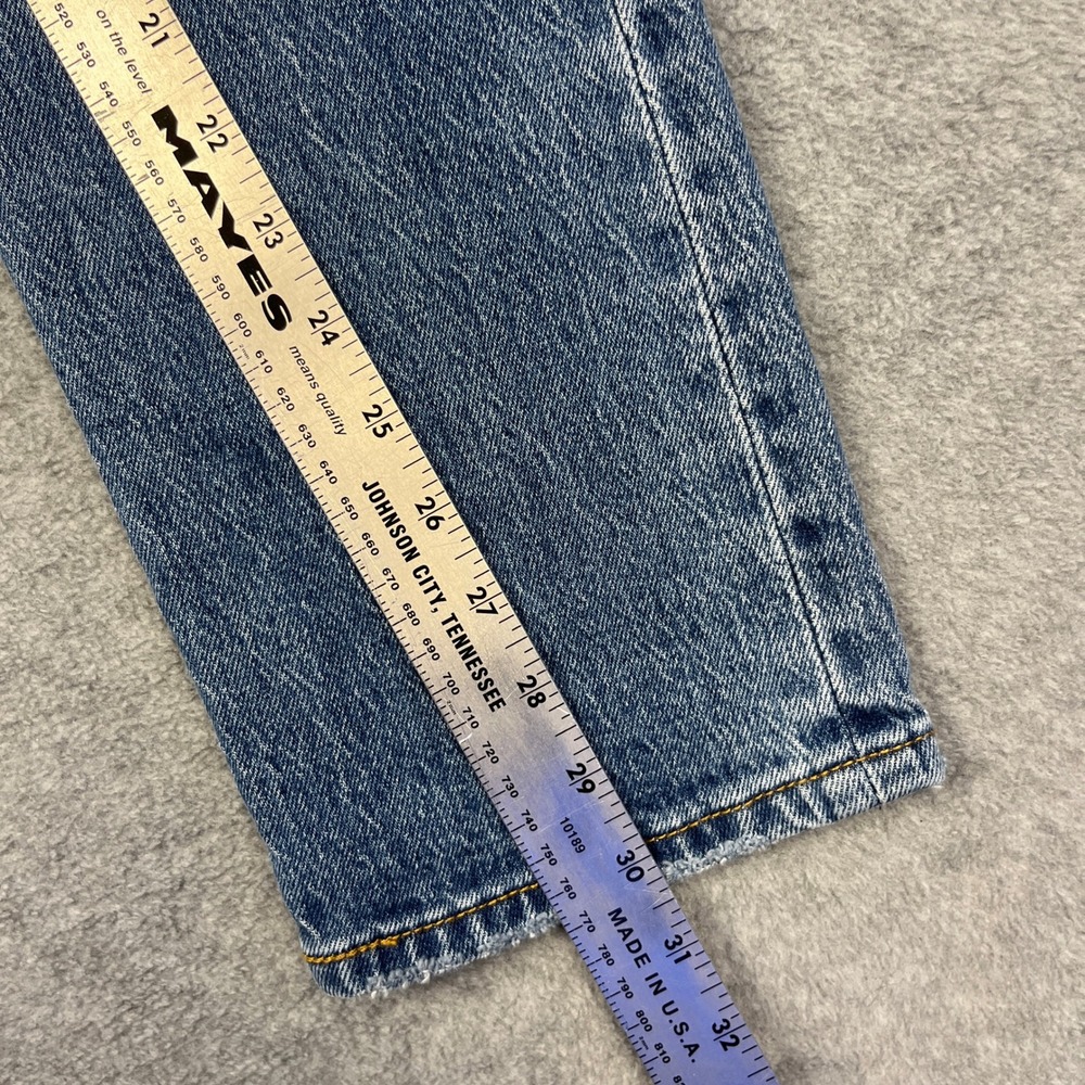 Levi Jeans Womens 25x30 Blue 501 Straight Leg Button Fly Denim Medium Wash - Picture 11 of 13